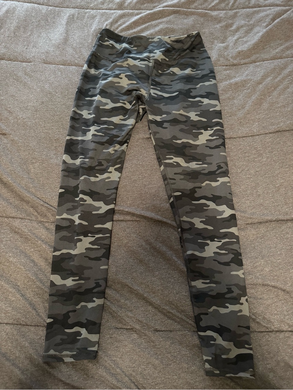 Maurices Gray Camo Womens Leggings
